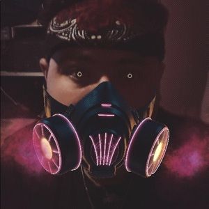 Meet your Posher, Justin